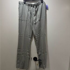 New with tags Cloth & Stone Women’s Cargo Pants